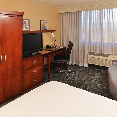 Courtyard By Marriott Denver Cherry Creek Exterior foto